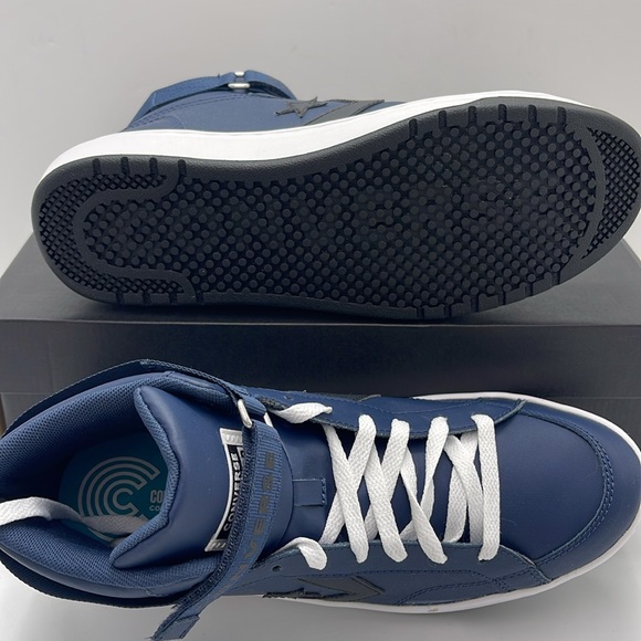 Converse Men’s Navy High-Top Sneakers A06626C
PRO BLAZE V2 MID
NAVY/BLACK/WHITE - Picture 3 of 16